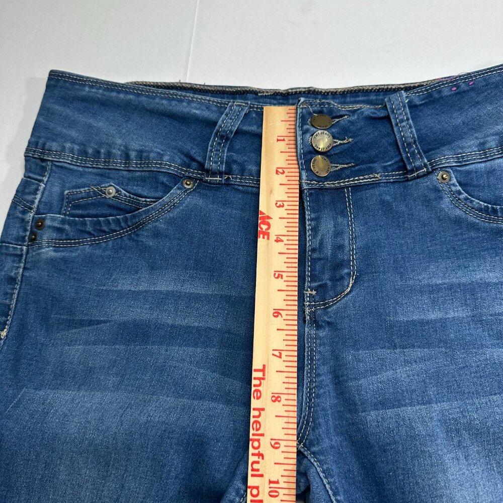 YMI Wanna Betta Butt Mid-Rise Skinny Jeans Size 9 Stretchy Denim Blue - Picture 12 of 14